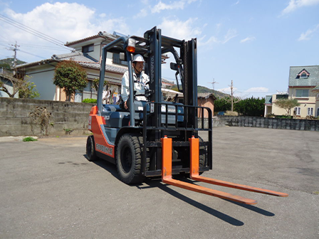 フォークリフト運転技能講習