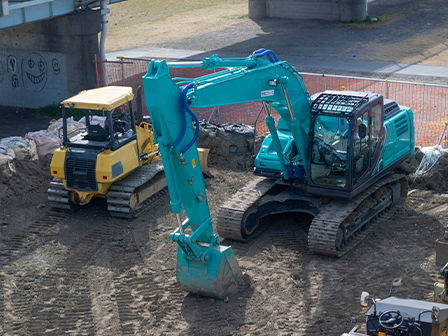 車両系建設機械(整地・運搬・積み込み用及び掘削用)技能講習